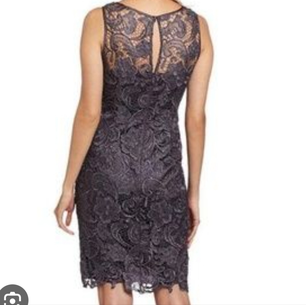 Hot pink lace dress - Picture 4 of 7
